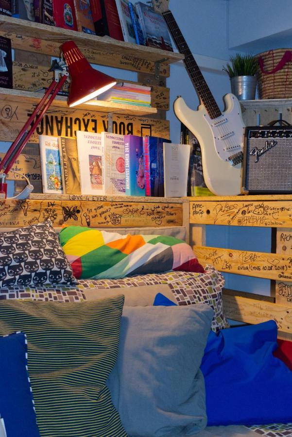 Stay Swanky Hostel Zagreb Bagian luar foto