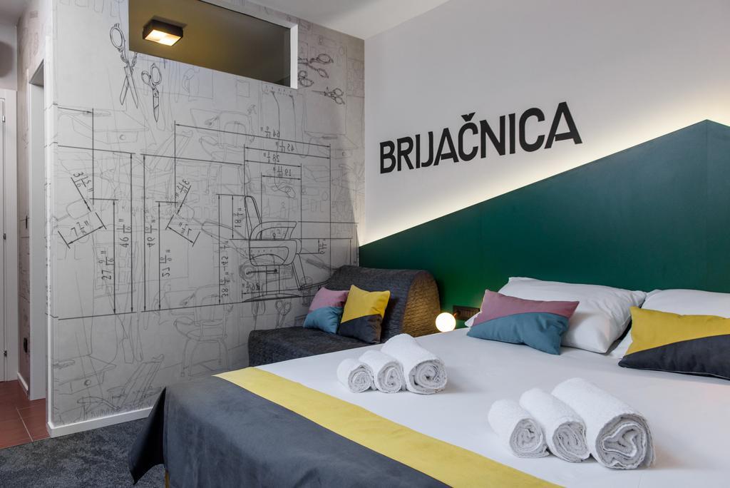Stay Swanky Hostel Zagreb Bagian luar foto