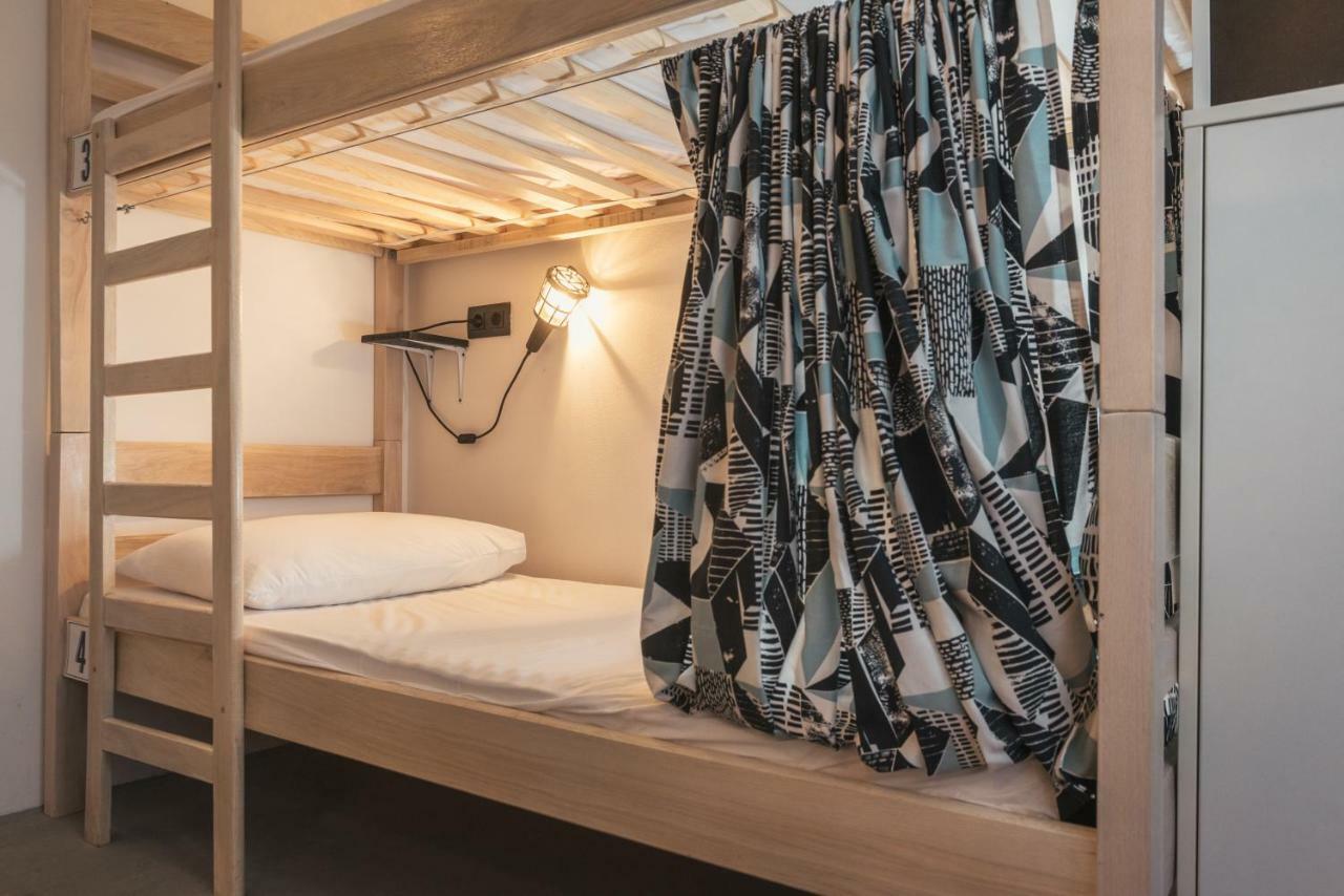 Stay Swanky Hostel Zagreb Bagian luar foto