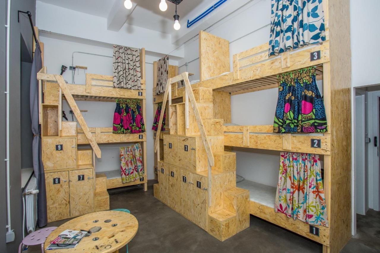 Stay Swanky Hostel Zagreb Ruang foto
